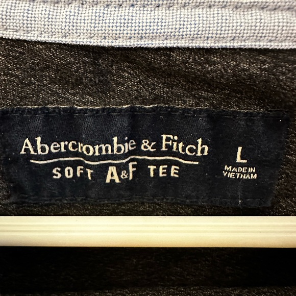 Abercrombie and Fitch Soft Tee - Picture 2 of 3